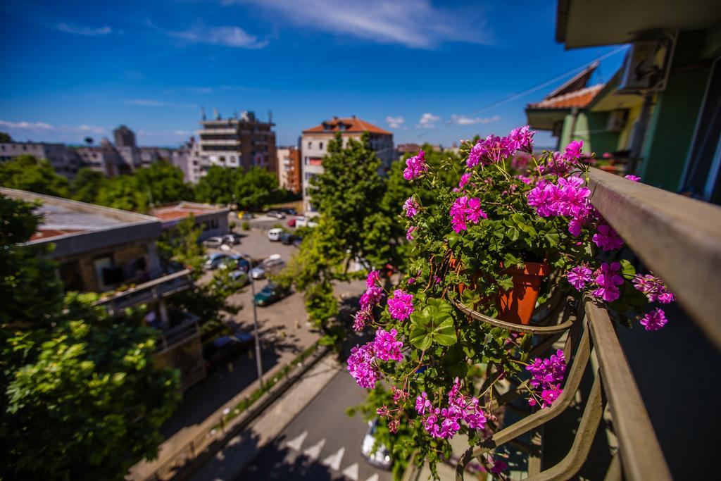 Guest House ,, Ekaterina" Nesebar Exterior photo